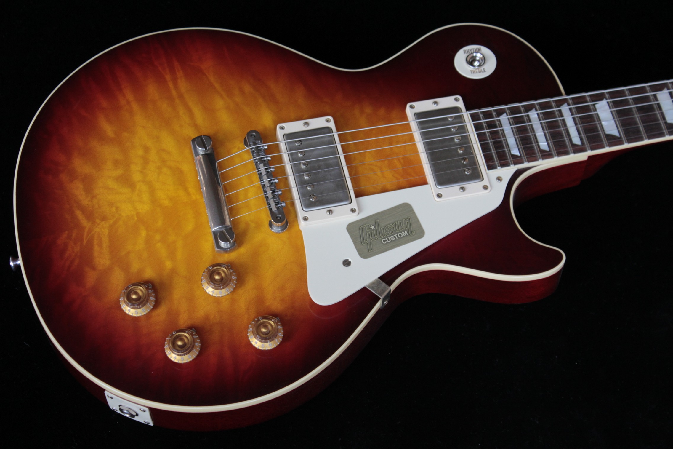 Gibson-Custom-Standard-Historic-1958-Les-Paul-Reissue-VOS-950-BB_01.jpg