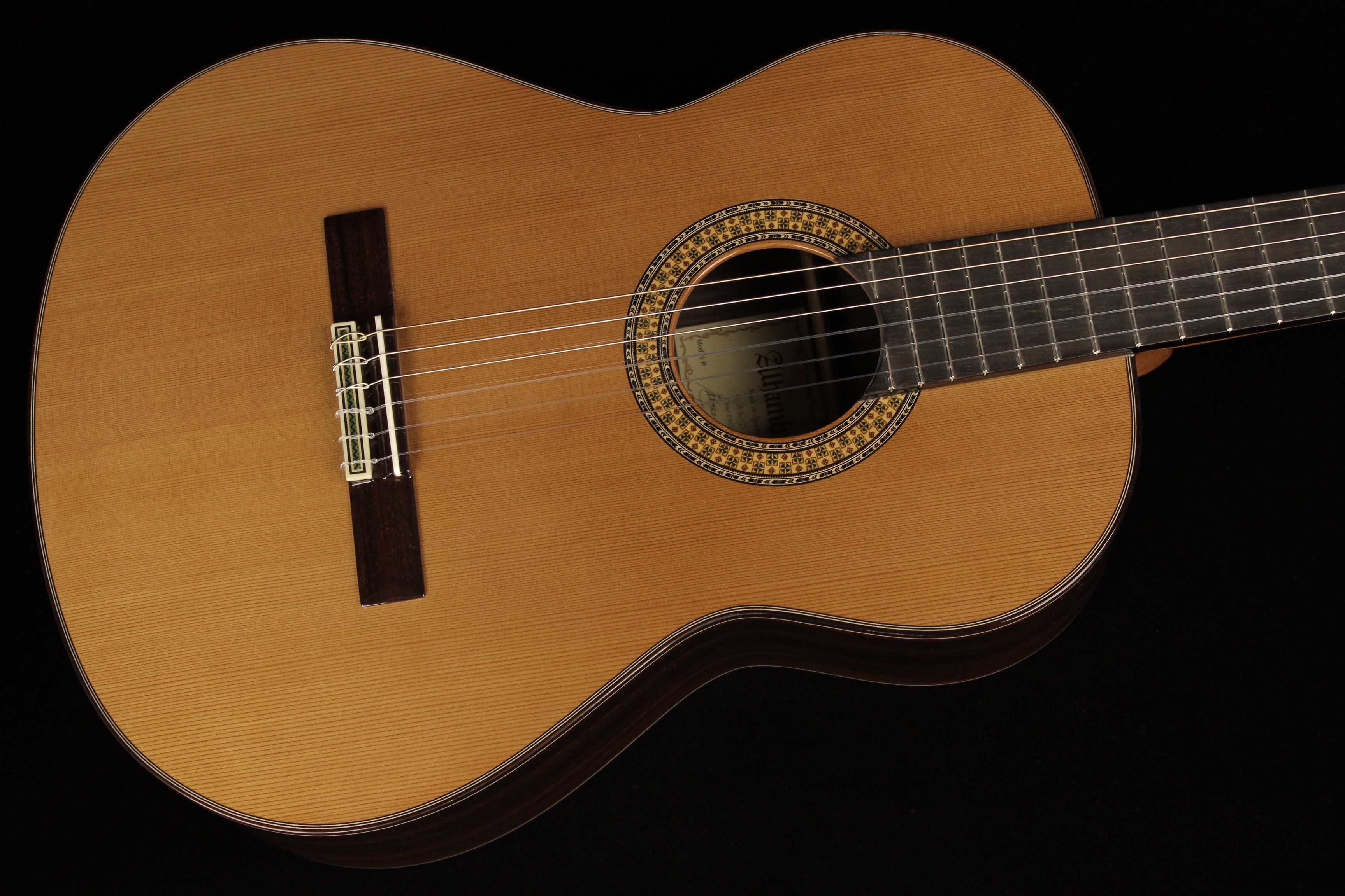 Alhambra 9p classical guitar sales