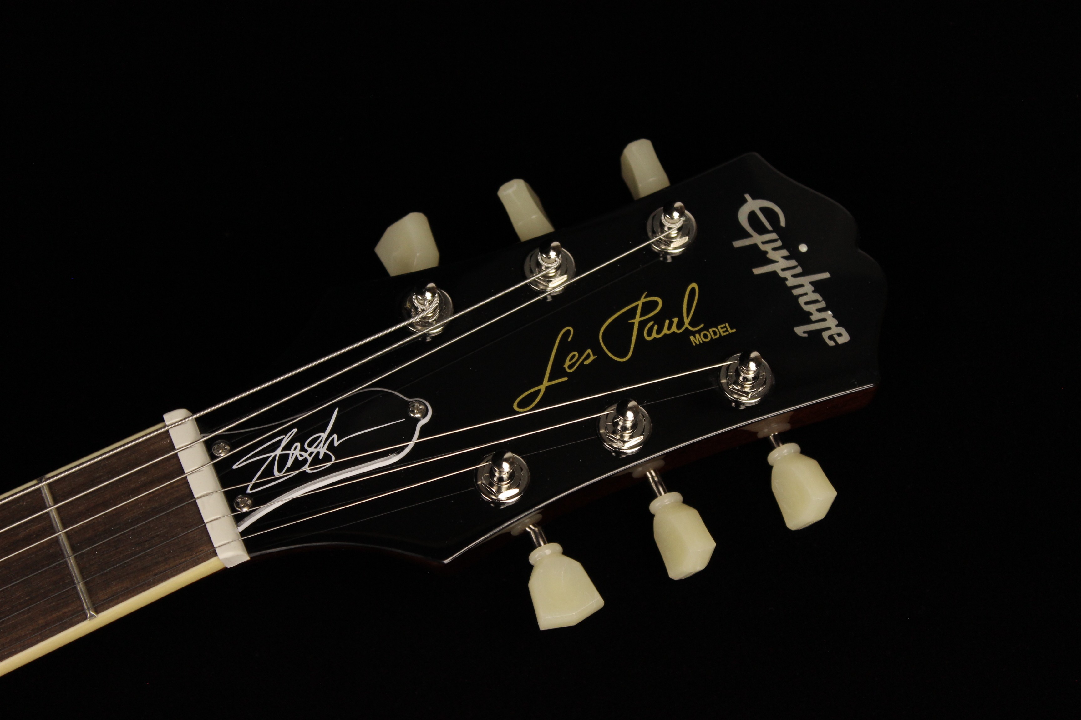 Epiphone-Slash-Les-Paul- Epiphone-Slash-Les-Paul-