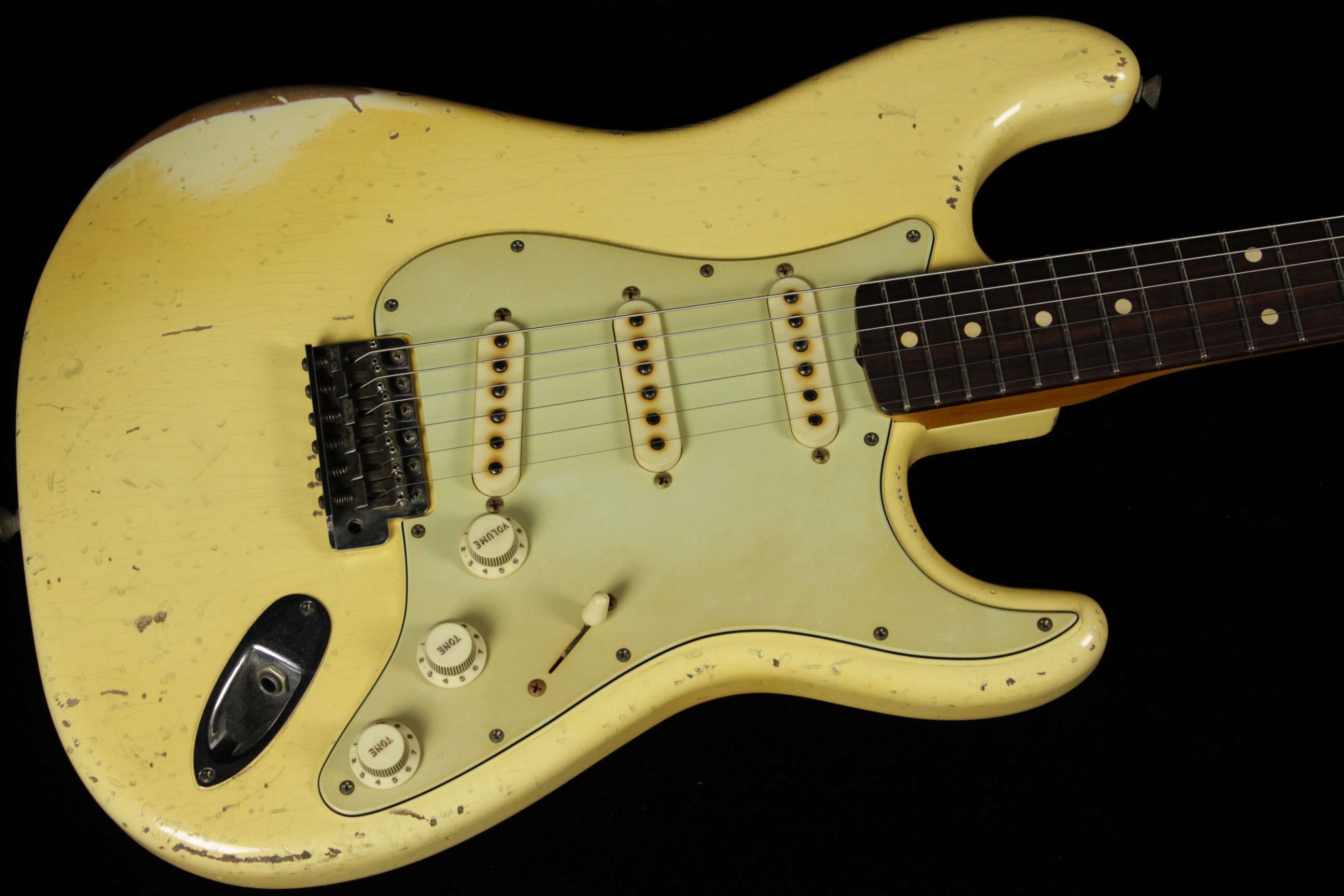 løber tør klippe indhold Fender Custom 1961 Stratocaster H. Relic Masterbuilt John Cruz Aged Vintage  White (SN: JC3235) | Gino Guitars
