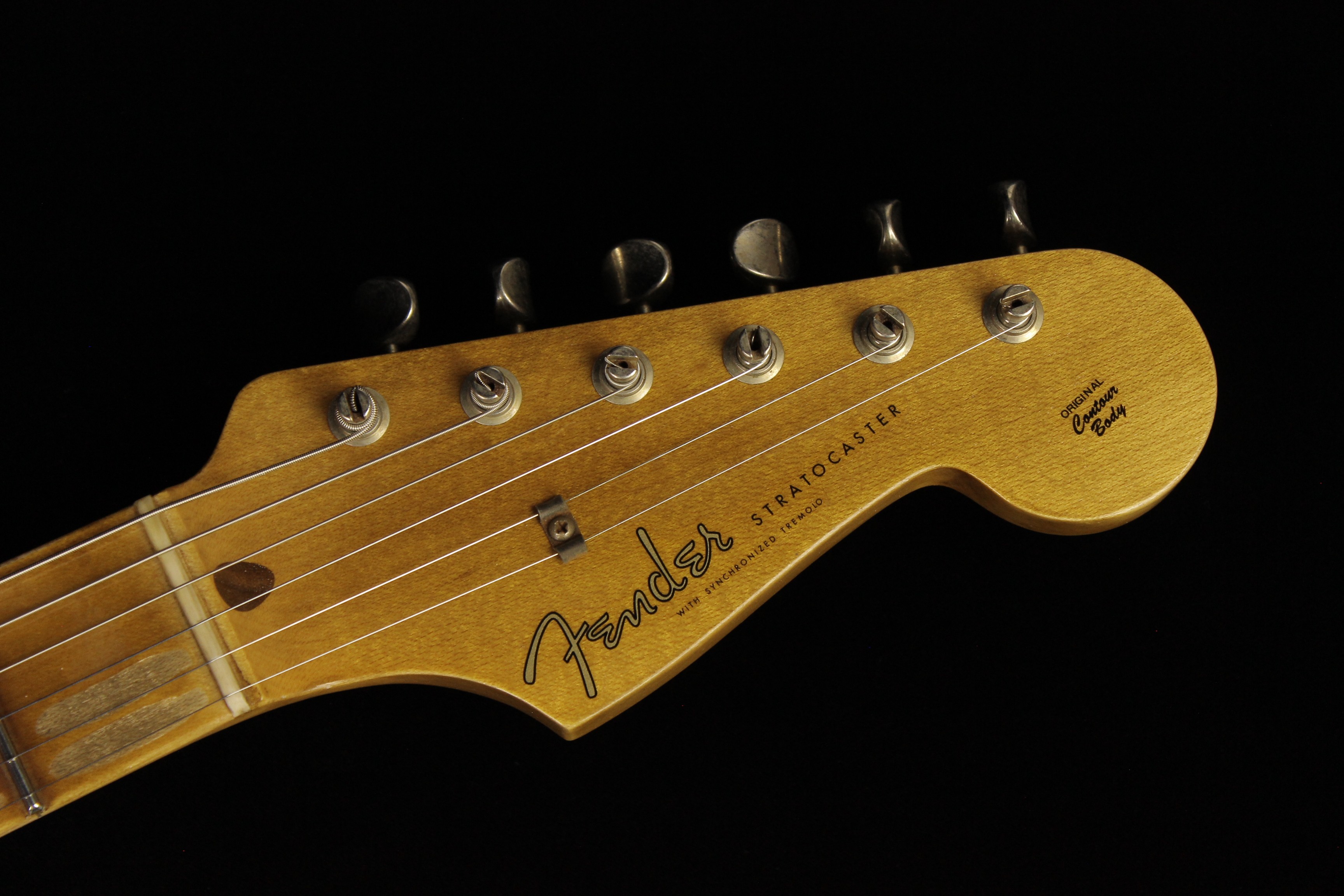 Fender Eric Johnson Stratocaster w/ Maple Fingerboard- White