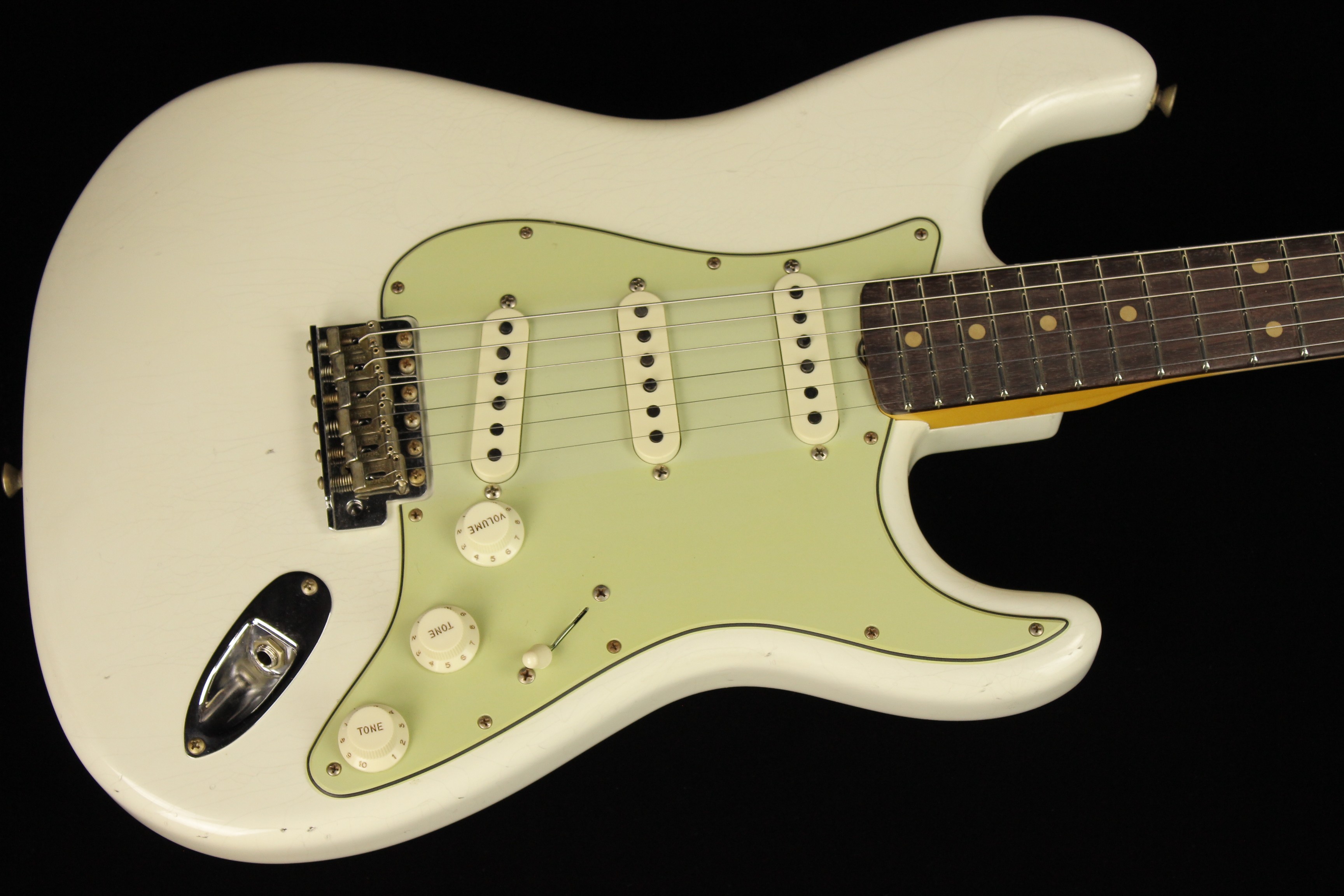 Limited　Fender　(SN:　1960　Journeyman　Stratocaster　Relic　Aged　Custom　White　CZ561741)　Gino　Guitars　Edition　Olympic