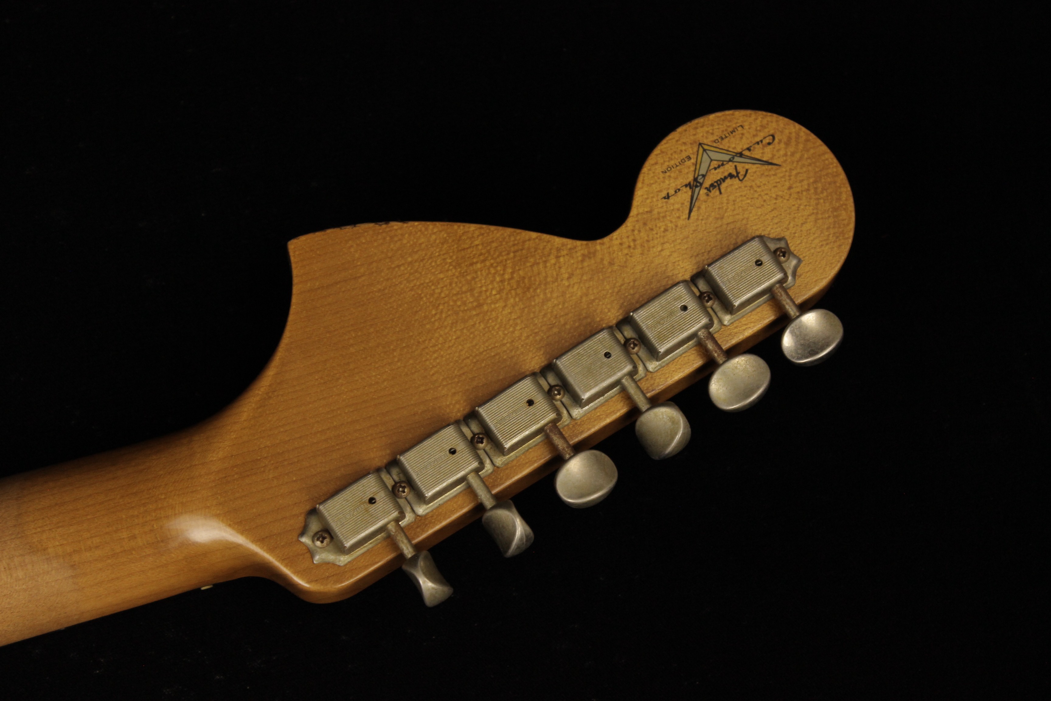 Fender Custom Limited Edition Roasted Bighead Stratocaster