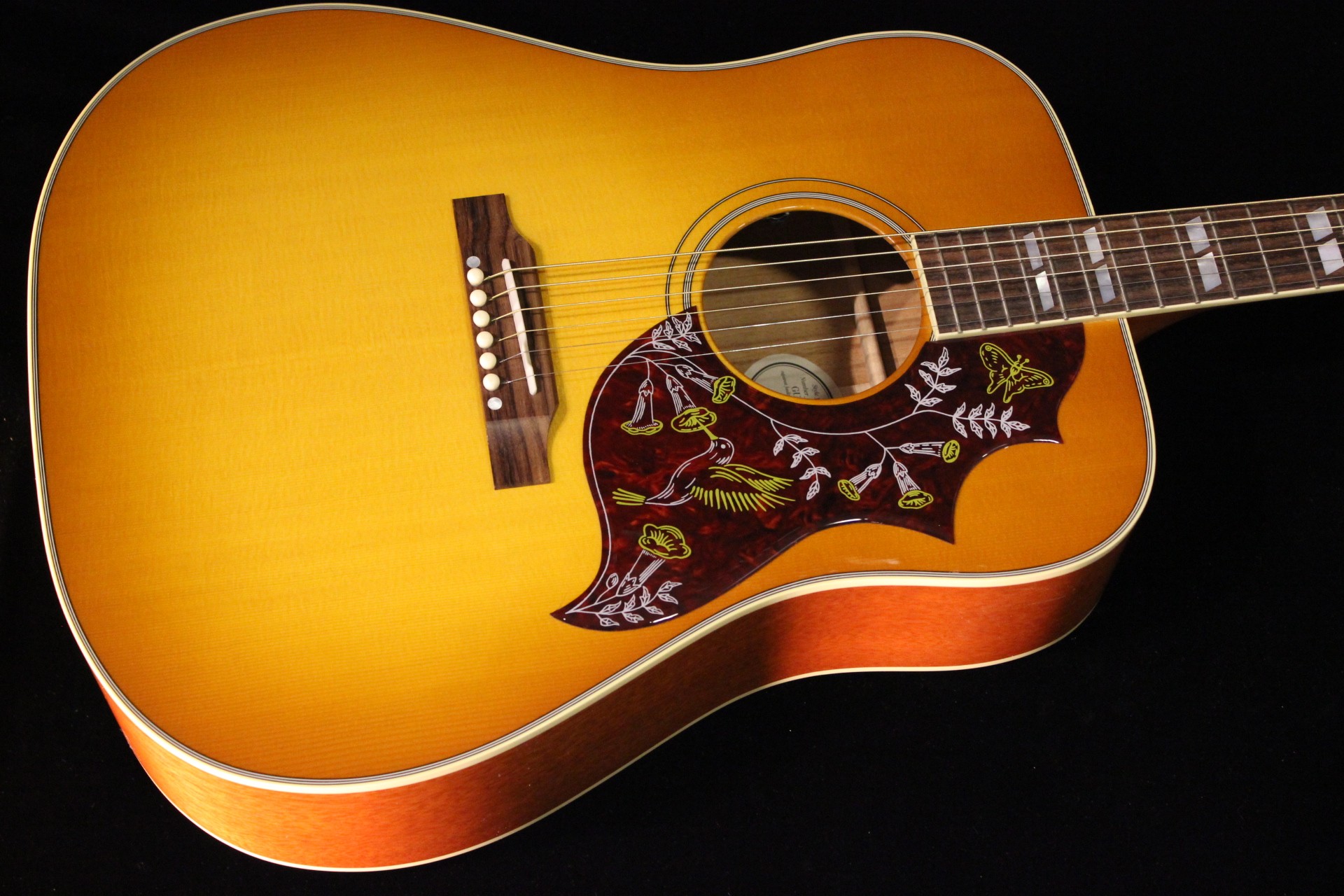 Gibson Hummingbird Heritage Cherry Sunburst (SN: 12584066