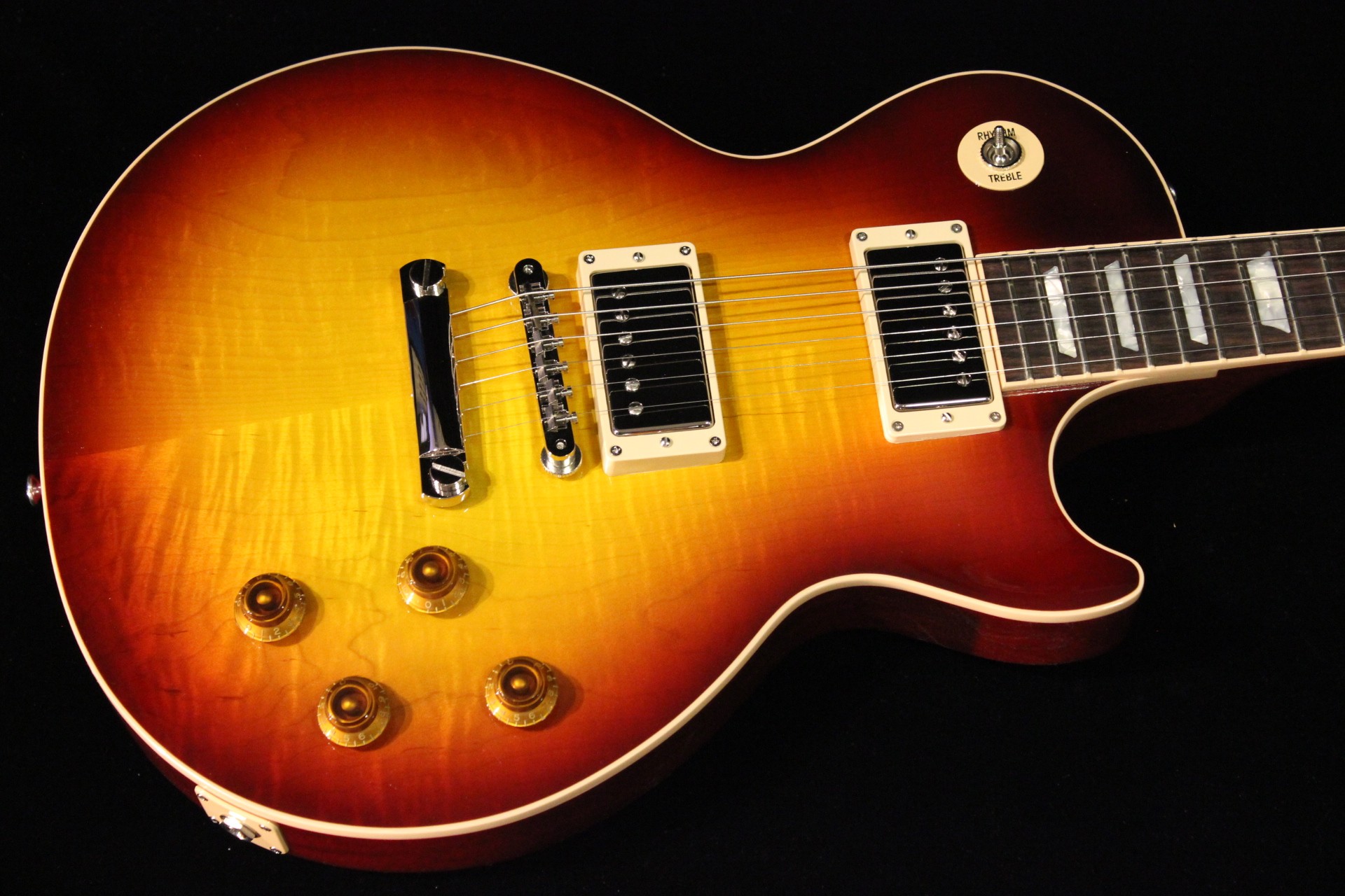 Gibson Custom Les Paul Class 5 Plaintop Merlot Fade SN CS402686