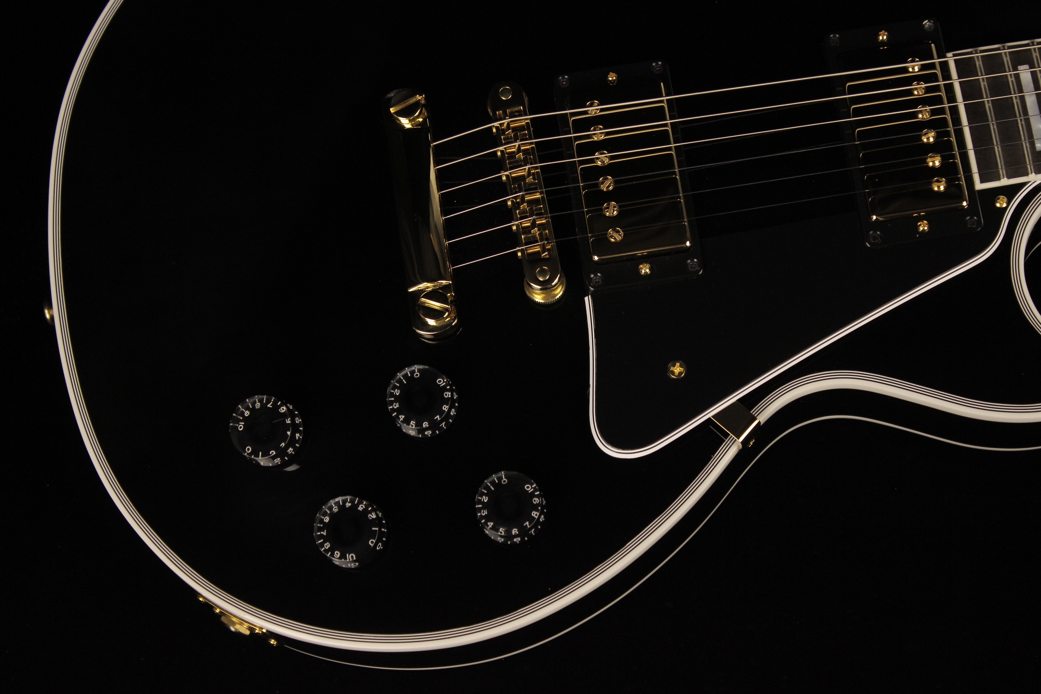 Gibson Custom Les Paul Custom w/Ebony Fingerboard Gloss