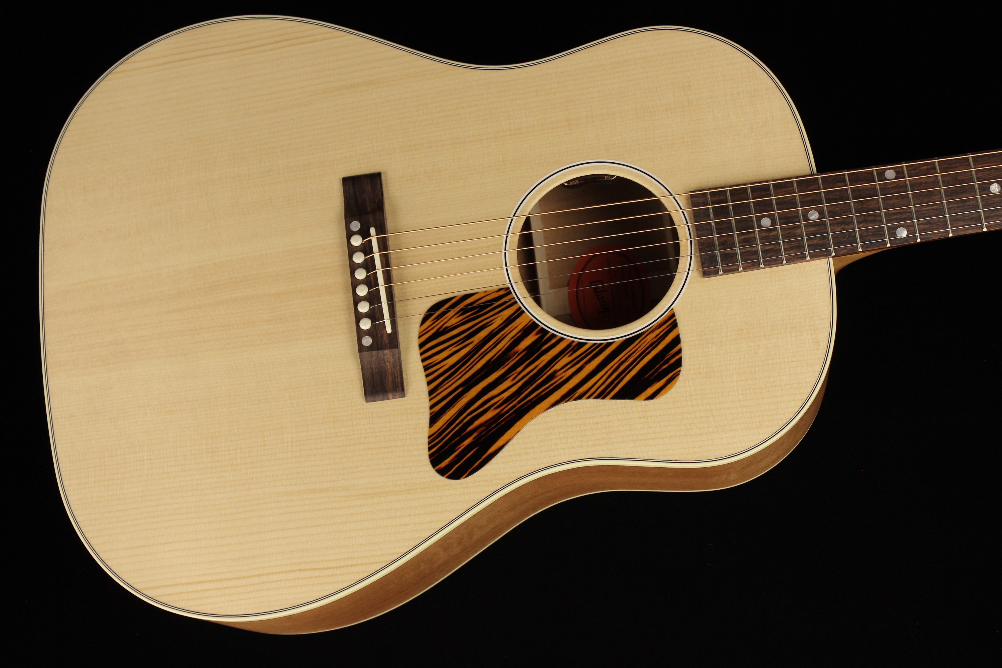 Gibson J-35 30s Faded Antique Natural (SN: 21532069) | Gino Guitars