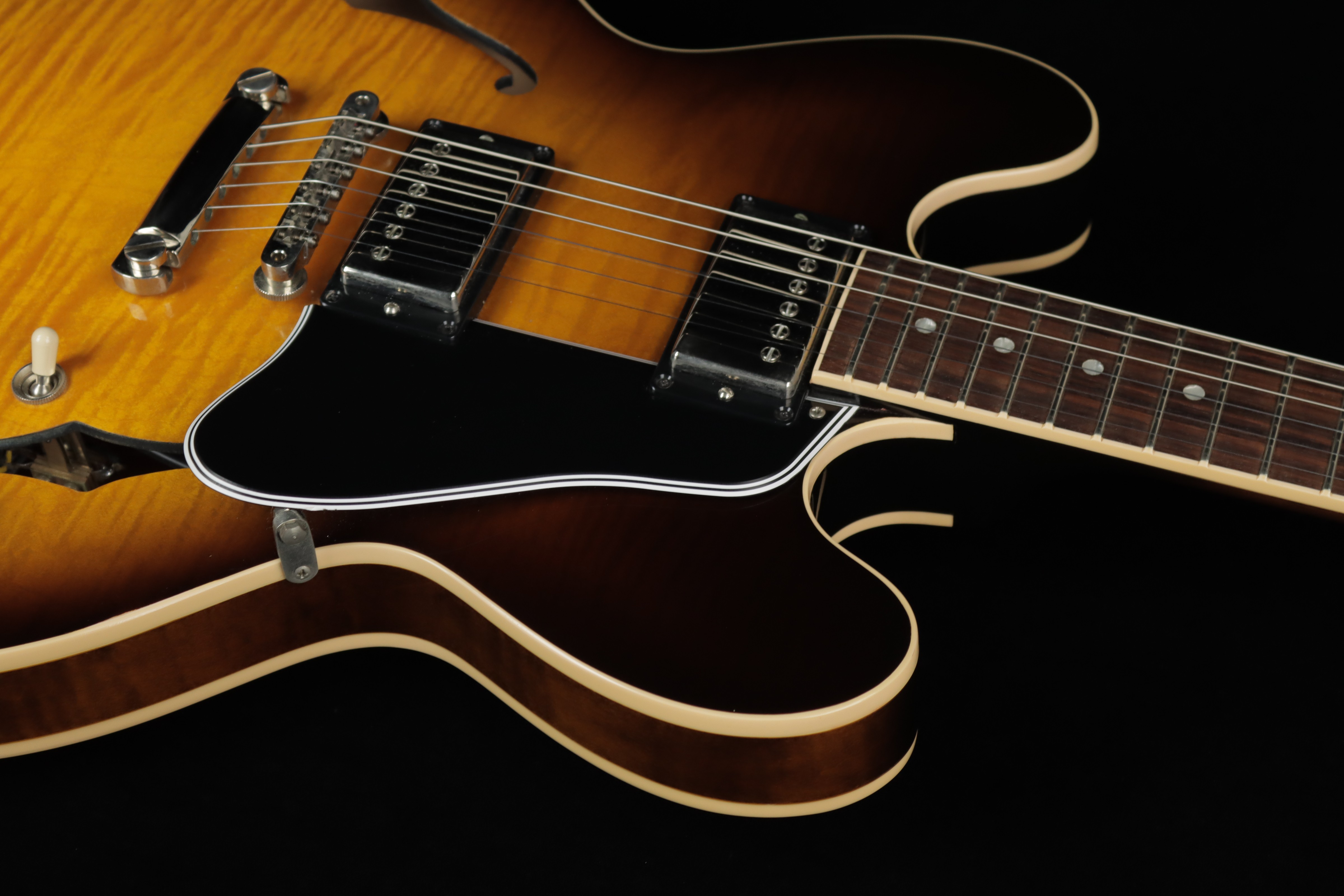 Gibson Memphis ES-335 Dot Plain VS 2013年 Gibson Memphis ES-335 Dot Reissue Figured Vintage Sunburst