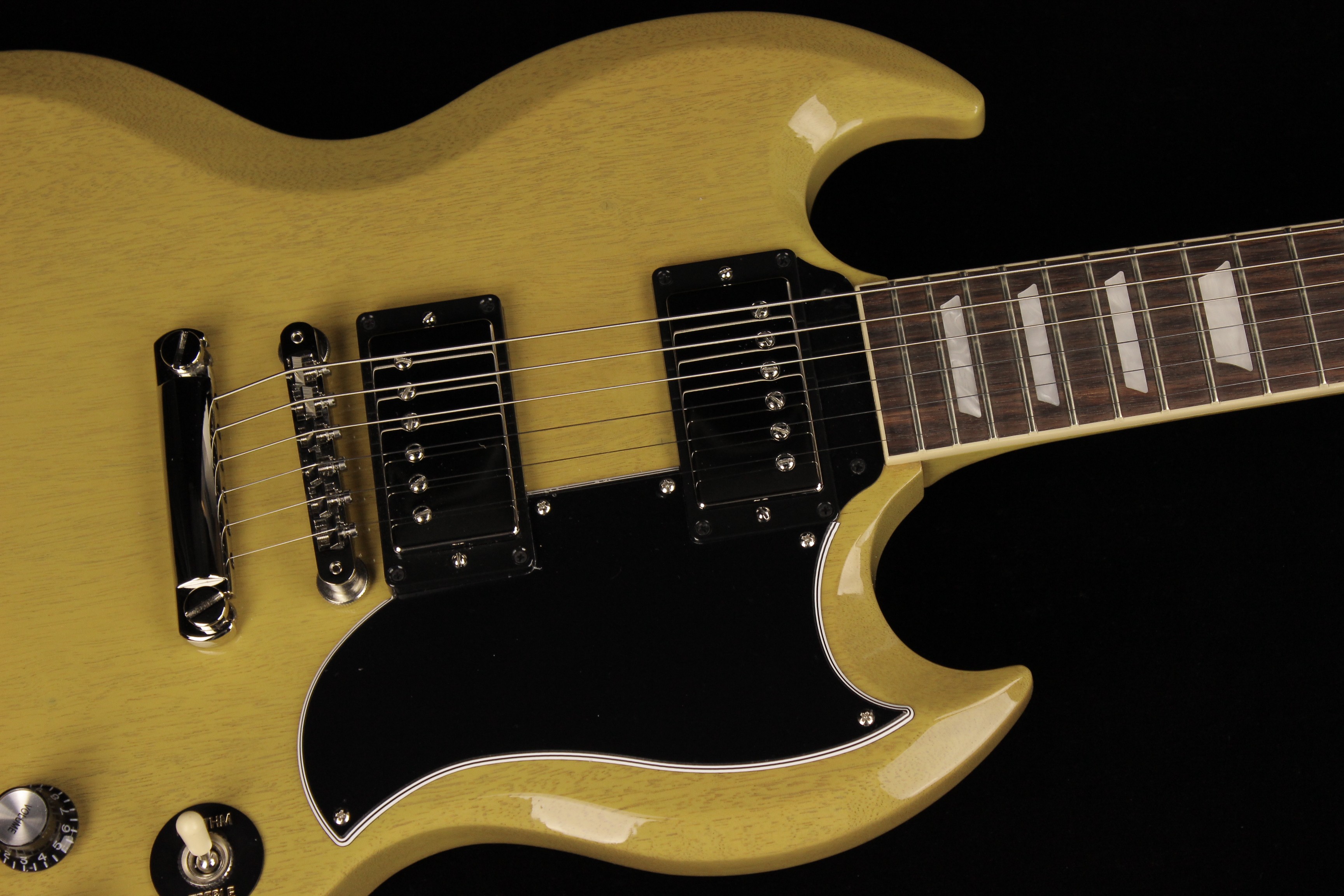 Gibson SG Standard '61 Electric Guitar - TV Yellow | Sweetwater
