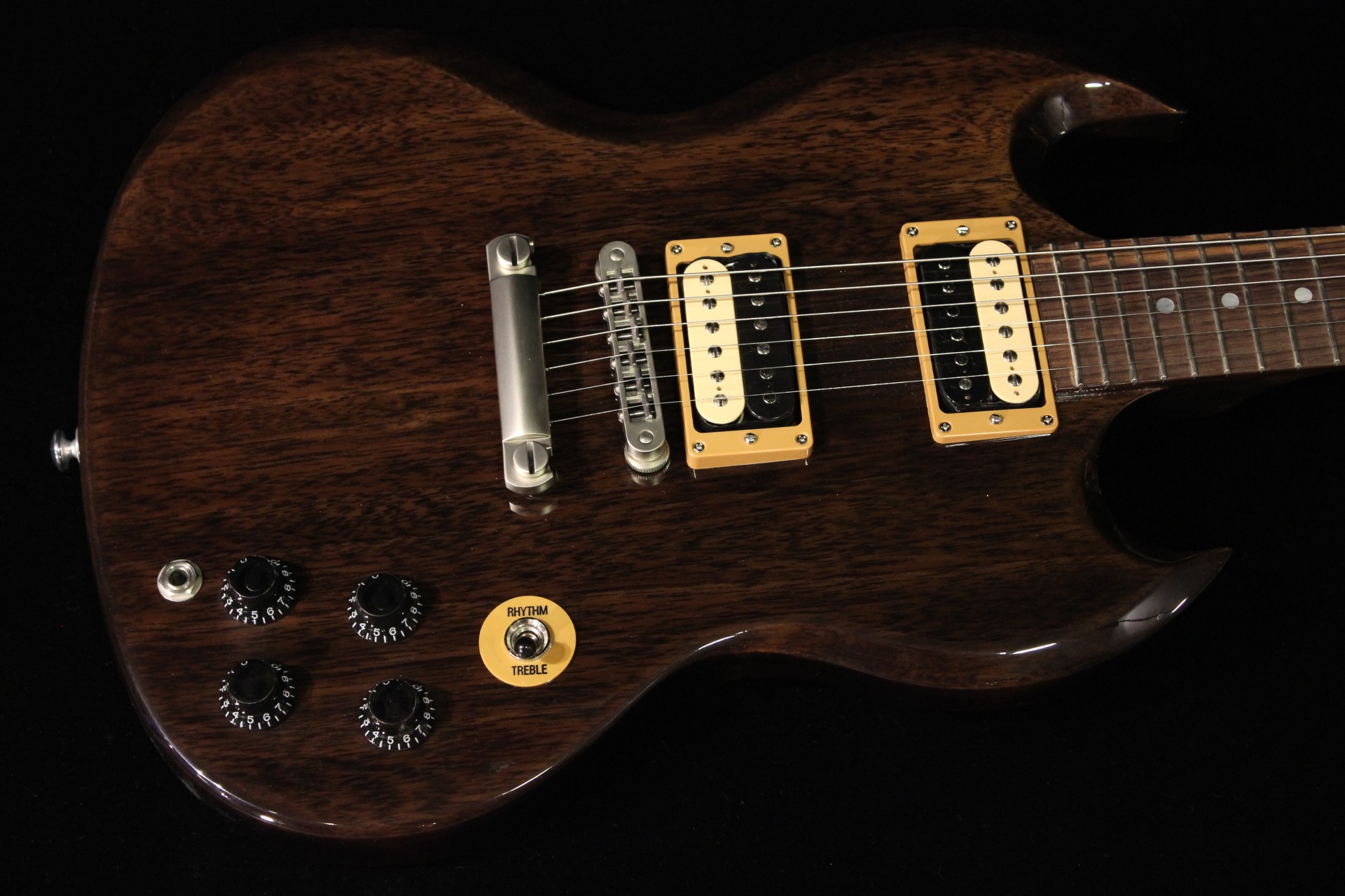 Gibson sg special 2015 translucent ebony bl