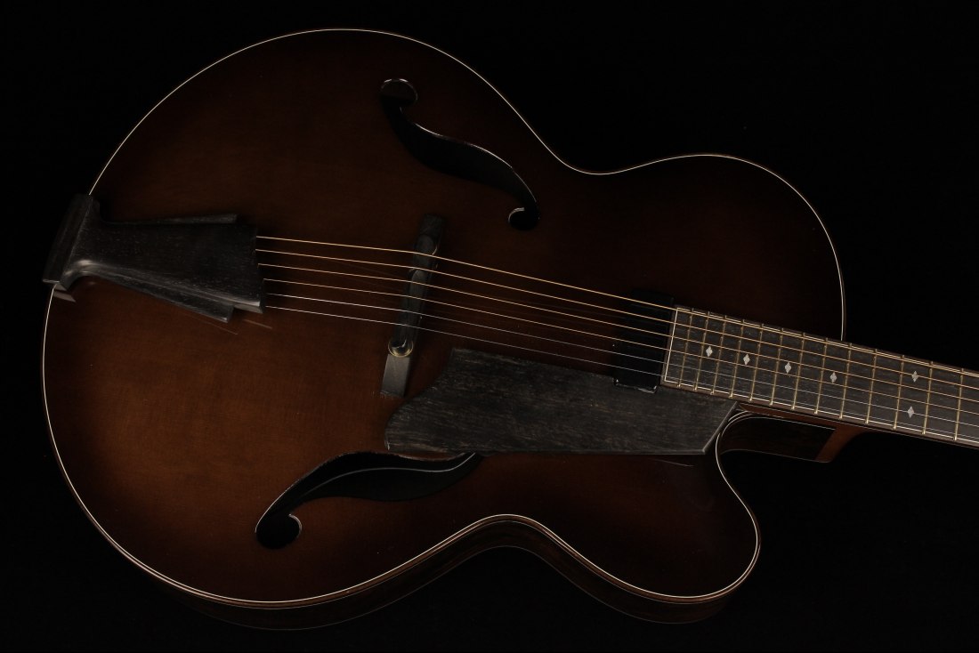 Beauregard Archtop 16