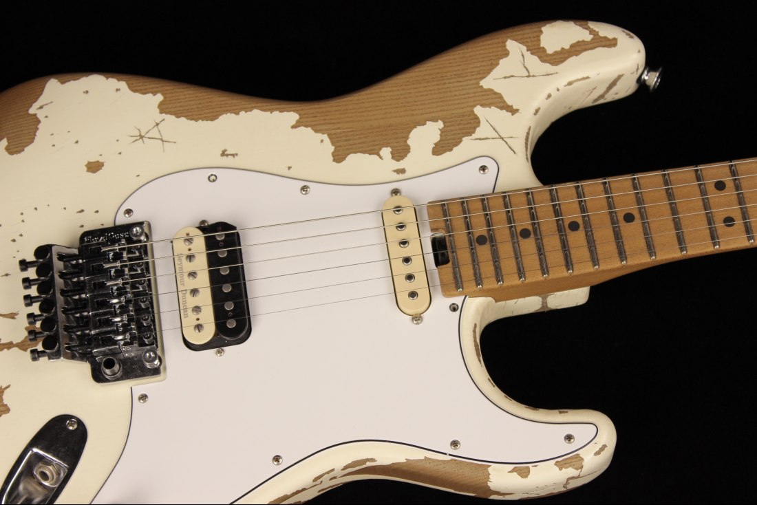 Charvel Henrik Danhage Limited Edition Signature Pro-Mod So-Cal Style 1 HS FR M