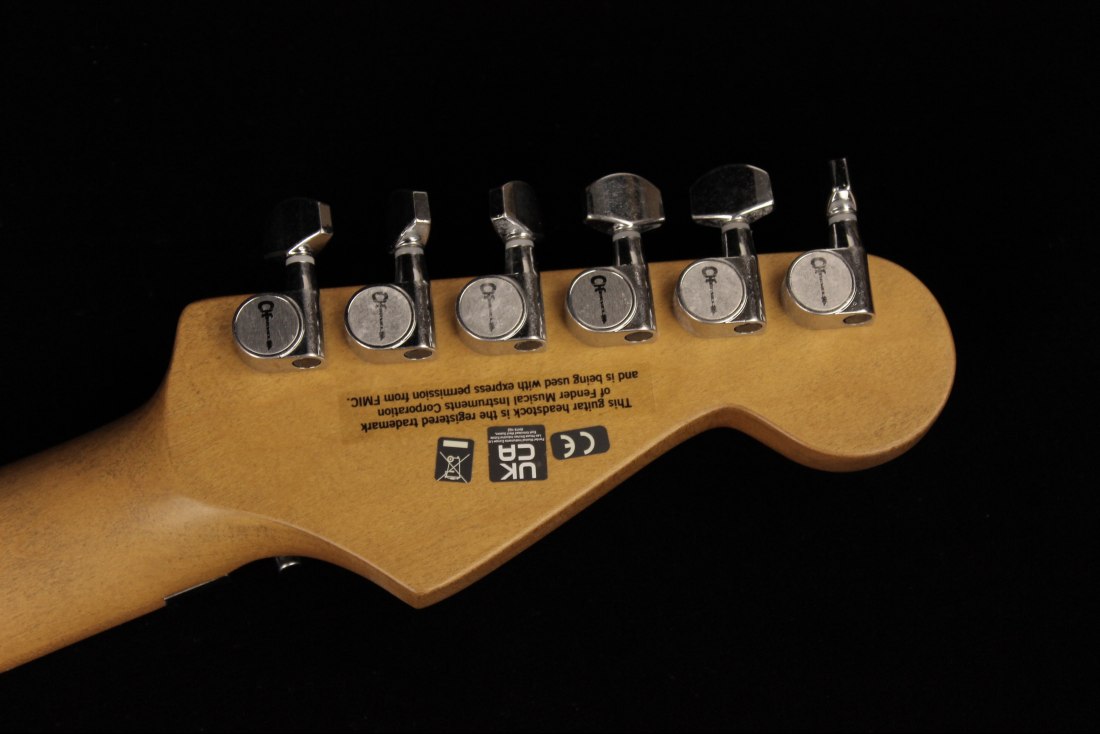 Charvel Henrik Danhage Limited Edition Signature Pro-Mod So-Cal Style 1 HS FR M