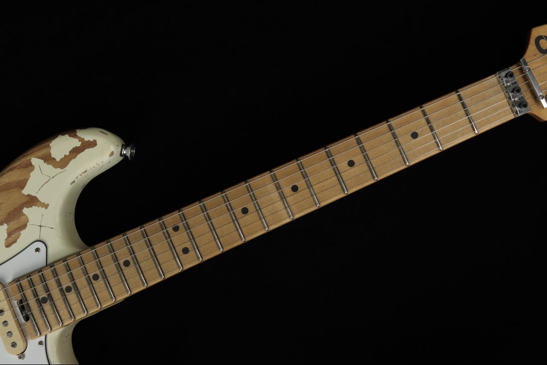 Charvel Henrik Danhage Limited Edition Signature Pro-Mod So-Cal Style 1 HS FR M
