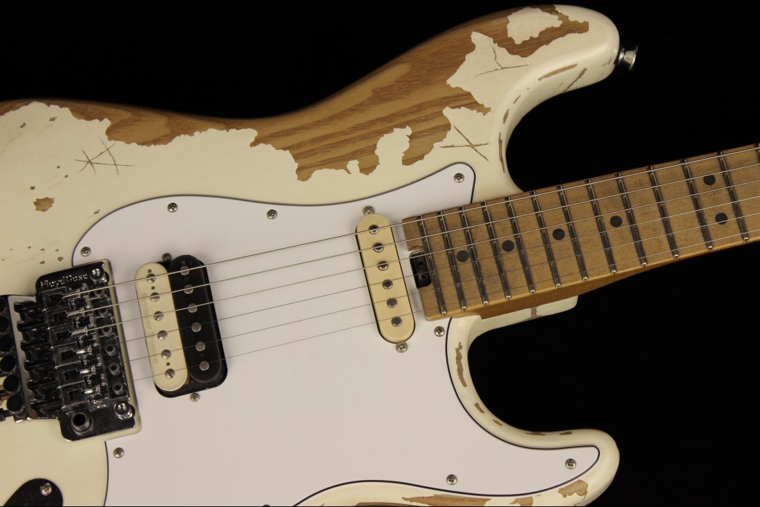 Charvel Henrik Danhage Limited Edition Signature Pro-Mod So-Cal Style 1 HS FR M