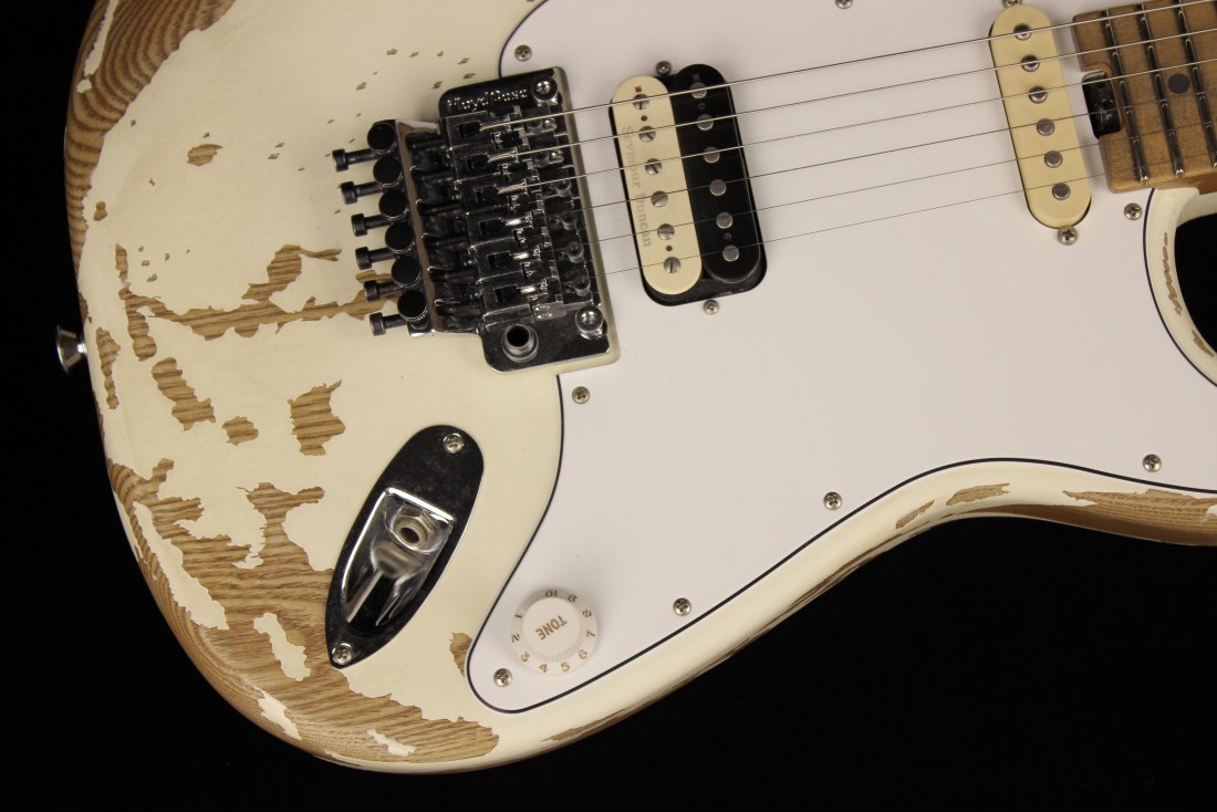 Charvel Henrik Danhage Limited Edition Signature Pro-Mod So-Cal Style 1 HS FR M