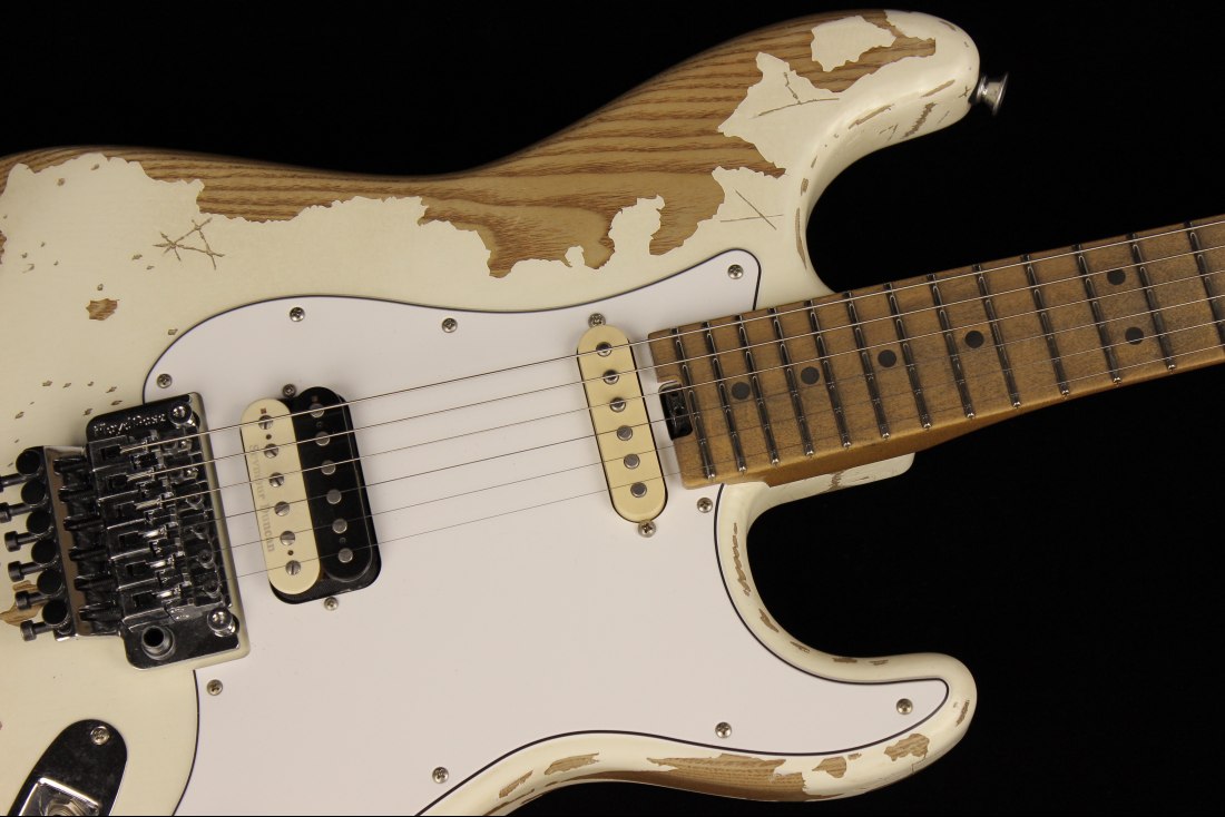 Charvel Henrik Danhage Limited Edition Signature Pro-Mod So-Cal Style 1 HS FR M