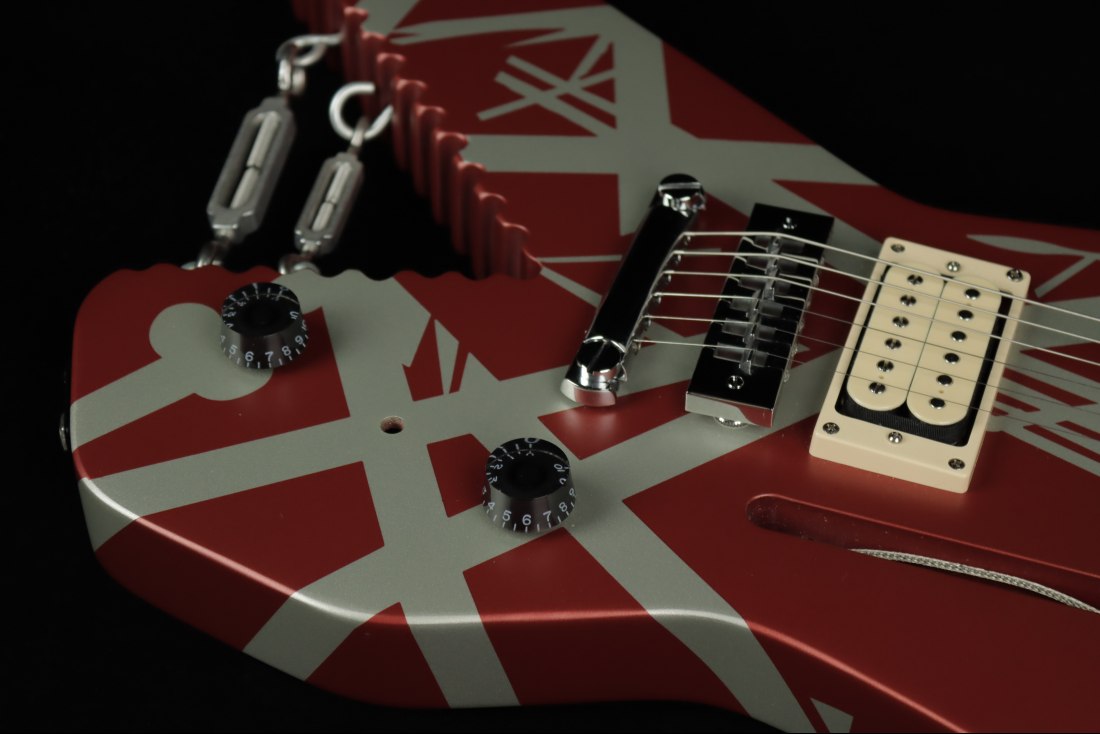 EVH Striped Series Shark