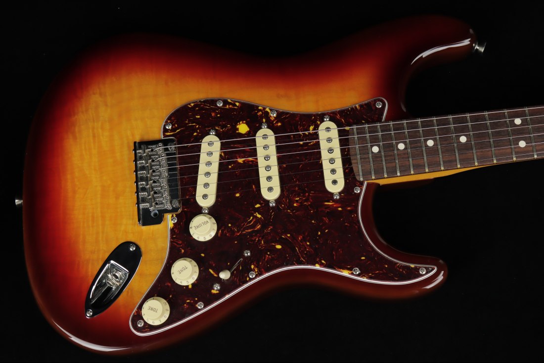 Fender 70th Anniversary American Professional II Stratocaster