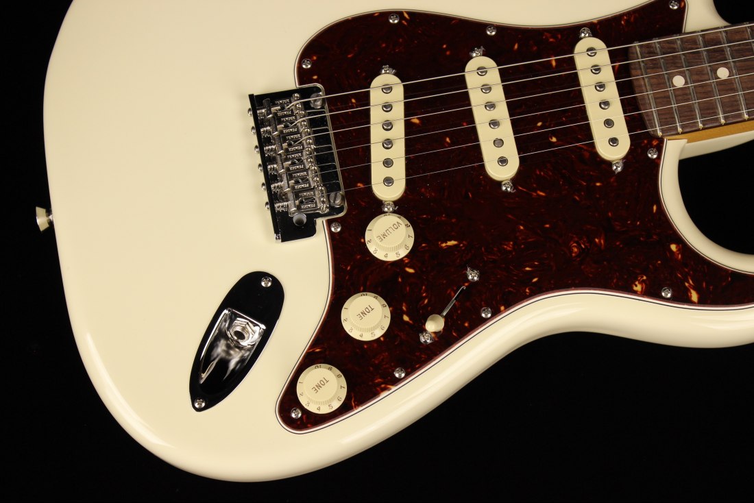 Fender American Professional II Stratocaster - RW OW