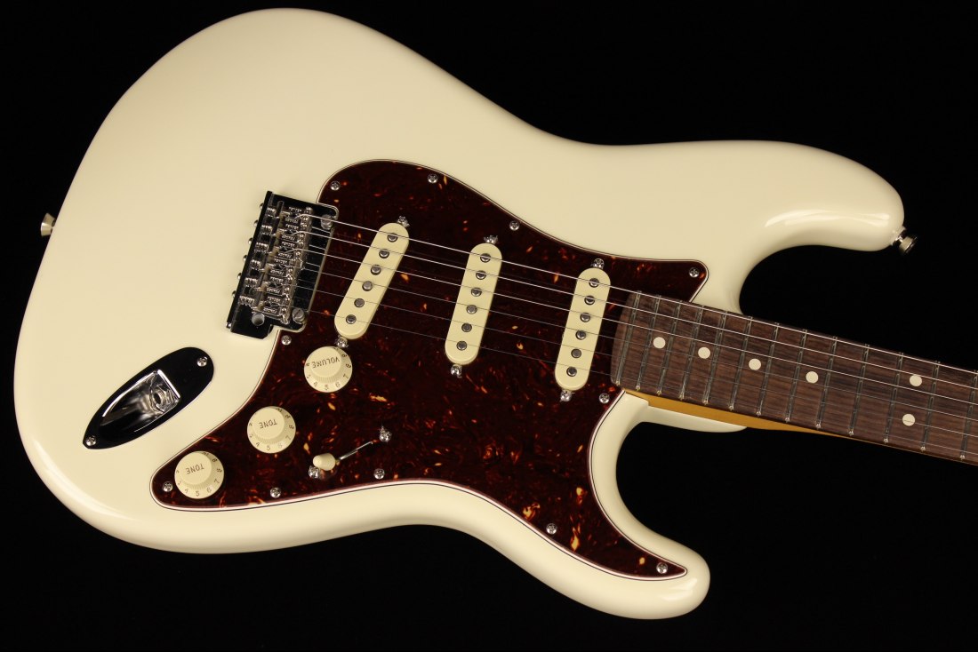Fender American Professional II Stratocaster - RW OW