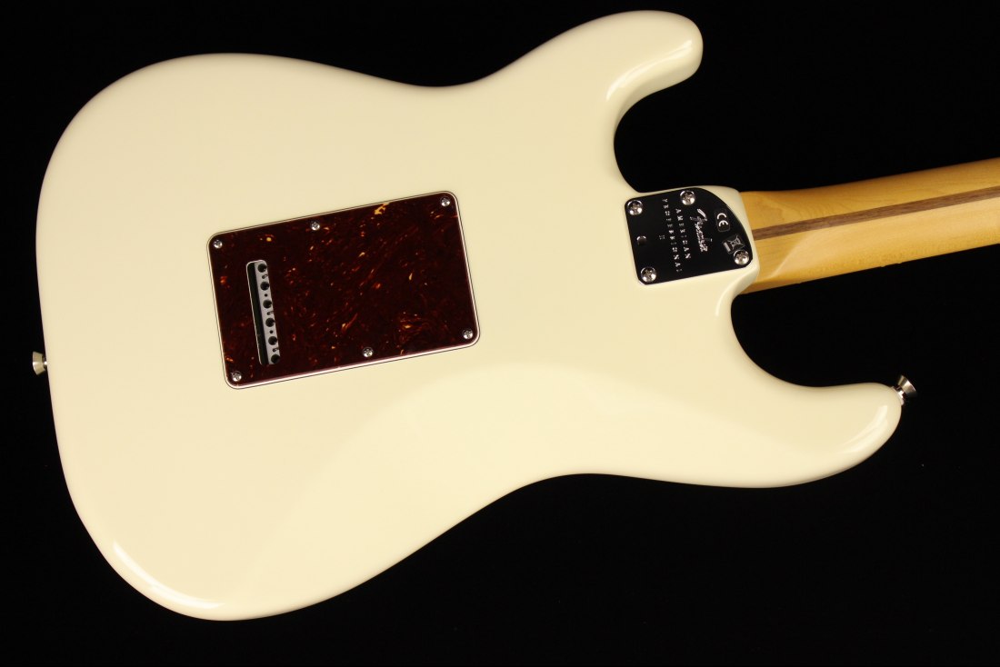 Fender American Professional II Stratocaster - RW OW