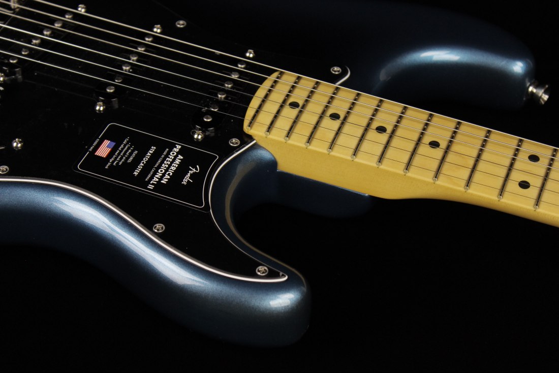 Fender American Professional II Stratocaster - MN DKN