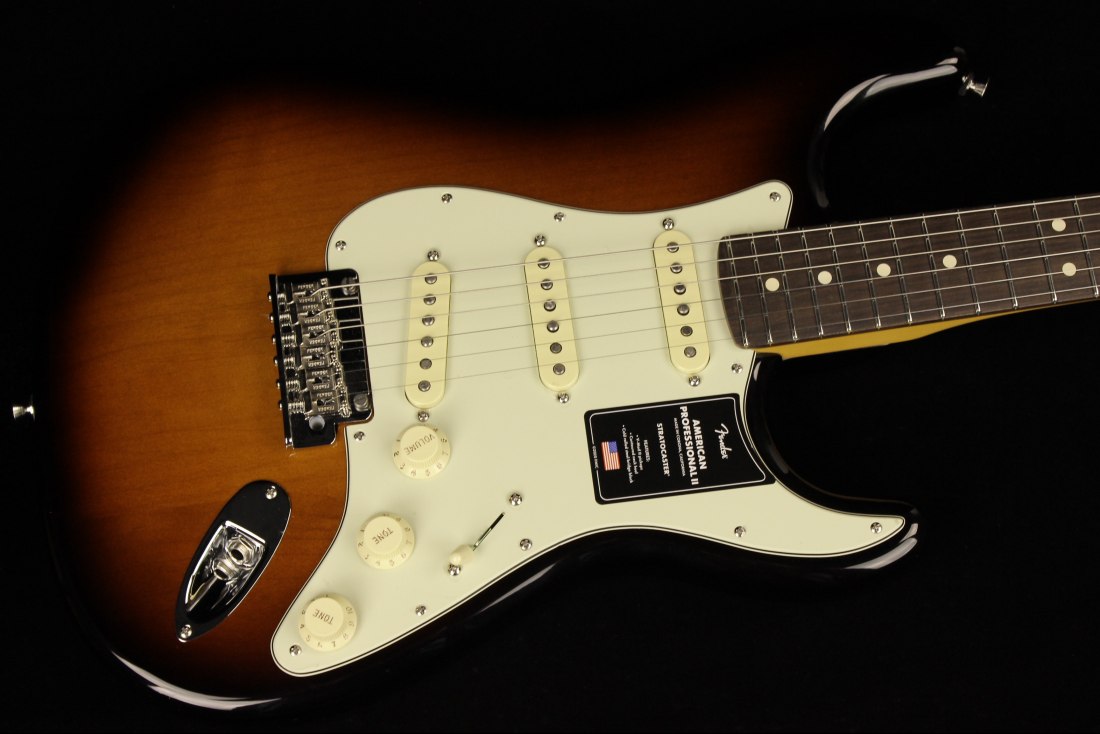 Fender American Professional II Stratocaster - RW 2CS