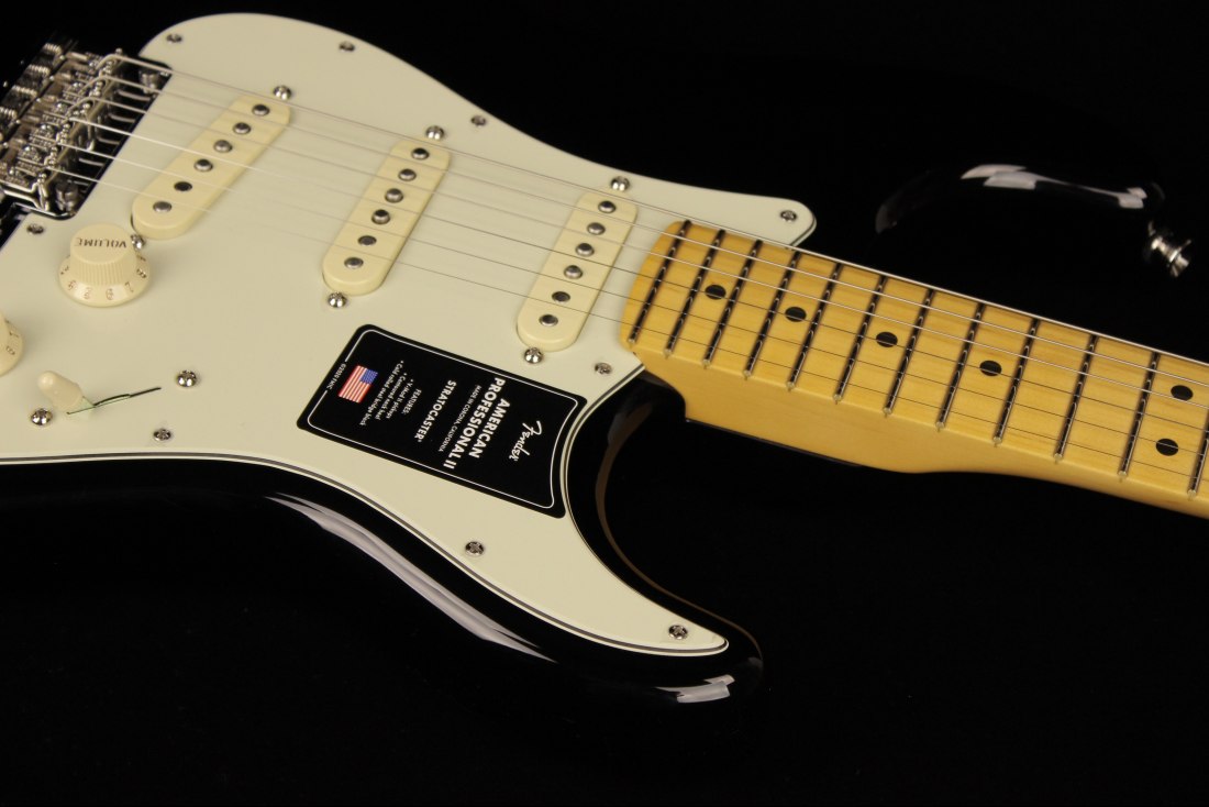 Fender American Professional II Stratocaster - MN BK