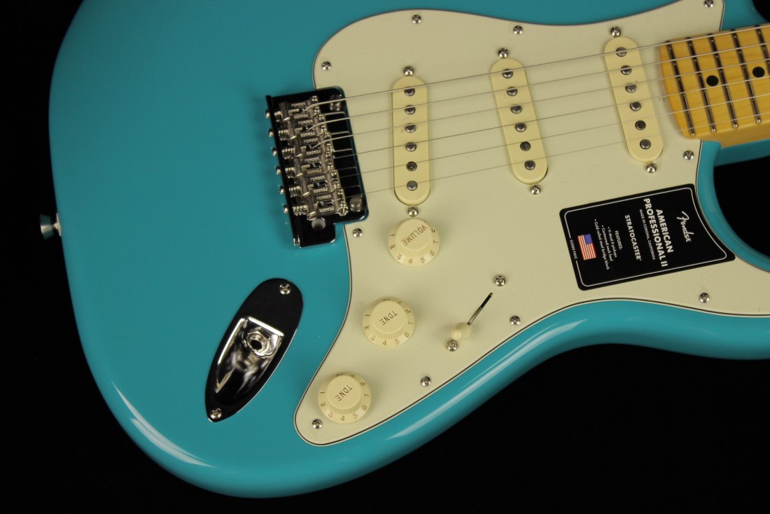 Fender American Professional II Stratocaster - MN MBL