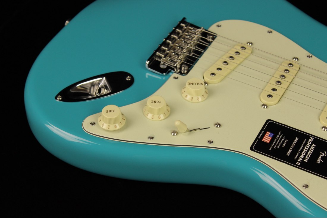 Fender American Professional II Stratocaster - MN MBL