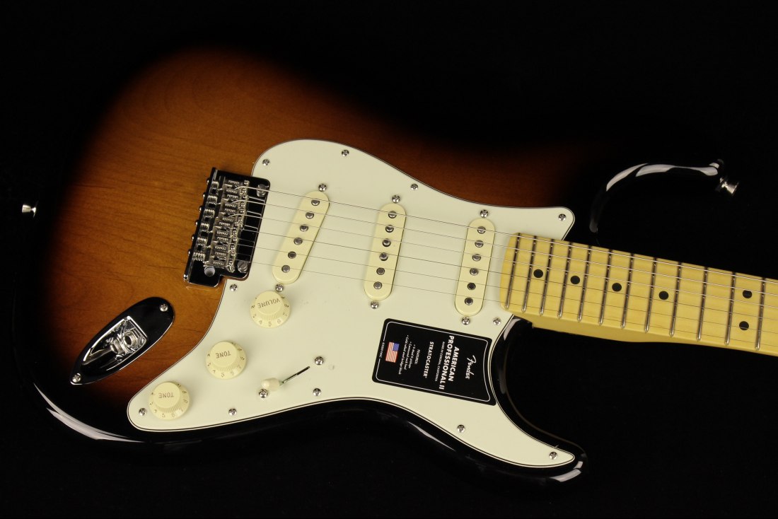 Fender American Professional II Stratocaster - MN 2CS