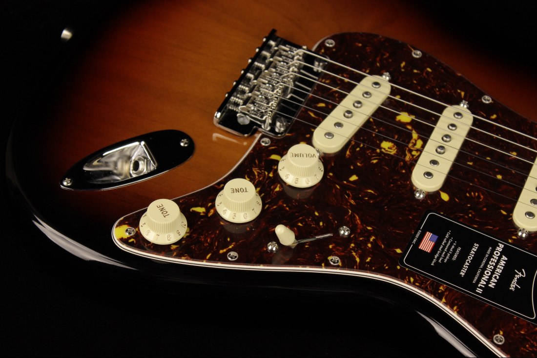 Fender American Professional II Stratocaster - RW 3CS