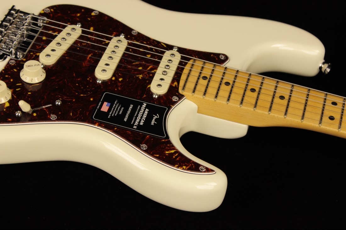 Fender American Professional II Stratocaster - MN OW