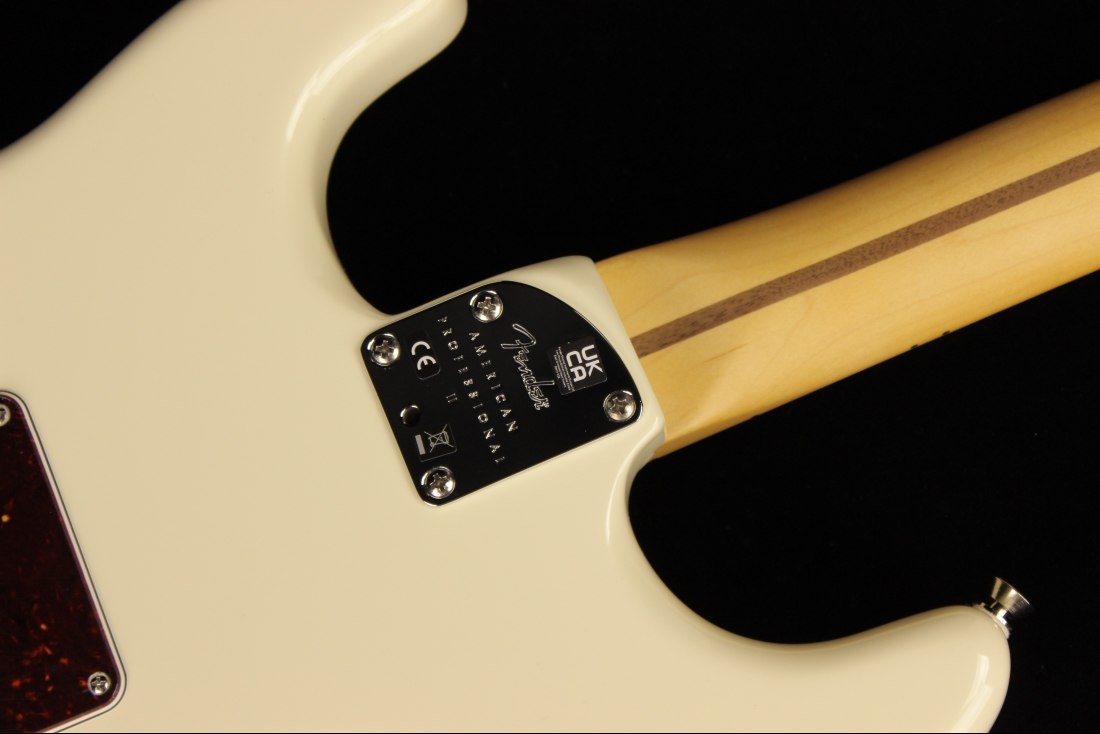 Fender American Professional II Stratocaster - MN OWT