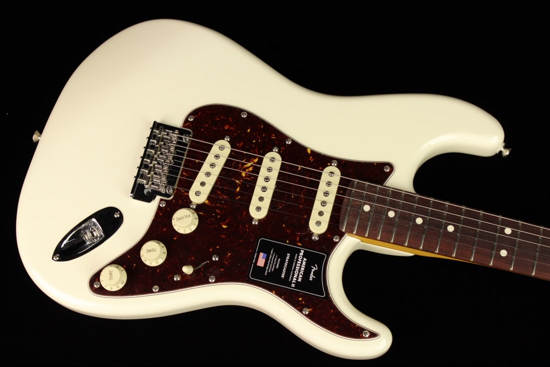 Fender American Professional II Stratocaster - RW OW