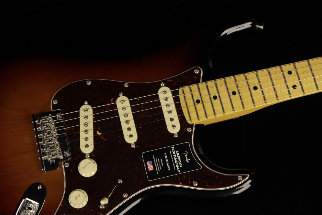 Fender American Professional II Stratocaster - MN 3CS