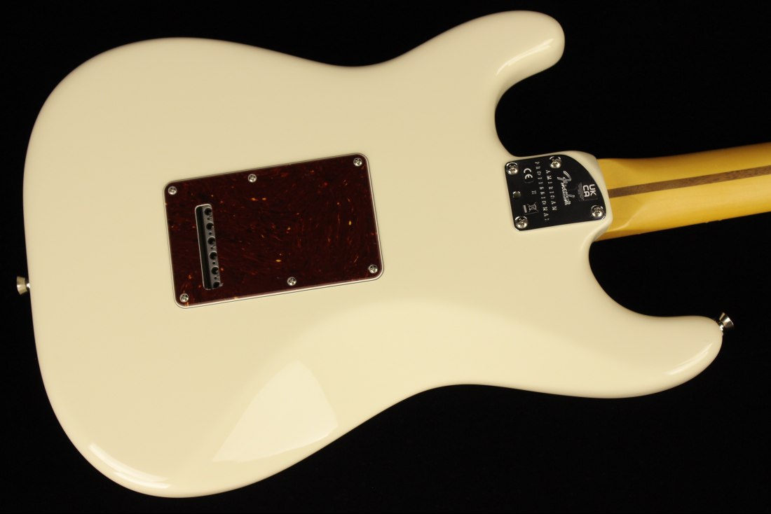 Fender American Professional II Stratocaster - RW OW