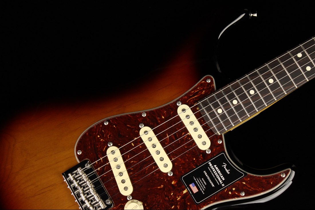 Fender American Professional II Stratocaster - RW 3CS