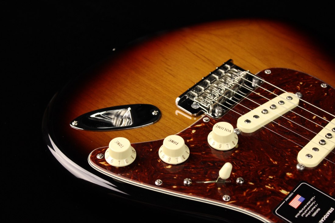 Fender American Professional II Stratocaster - RW 3CS