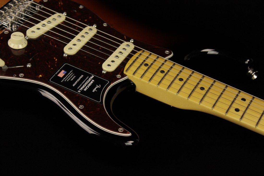 Fender American Professional II Stratocaster - MN 3CS