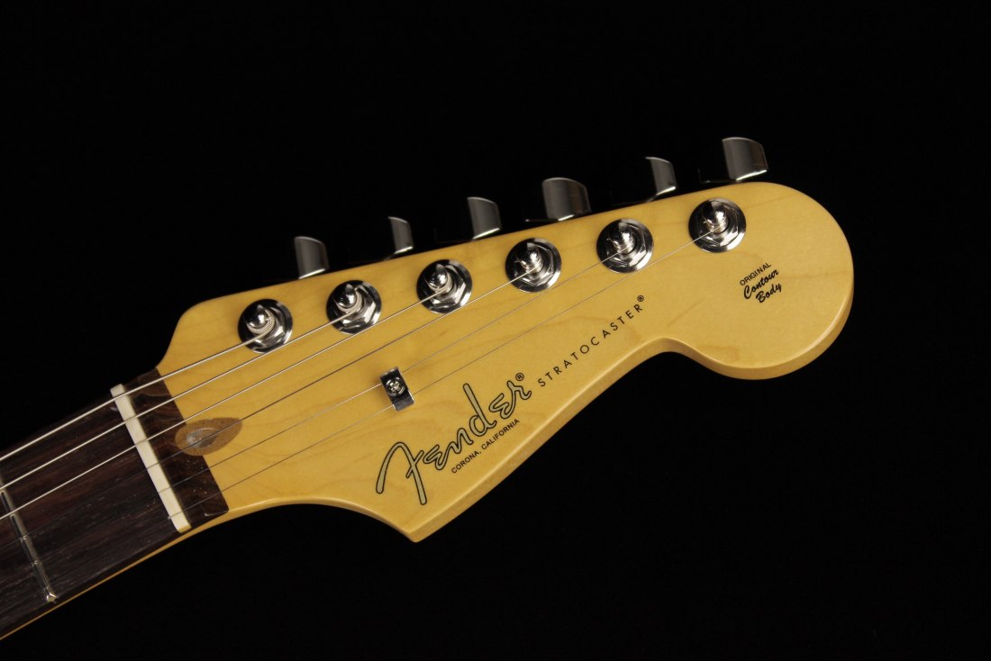 Fender American Professional II Stratocaster - RW OW