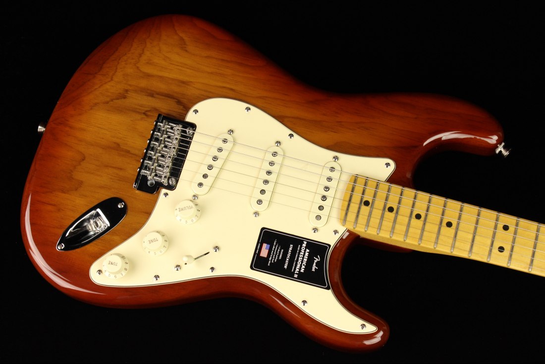 Fender American Professional II Stratocaster - MN SSB