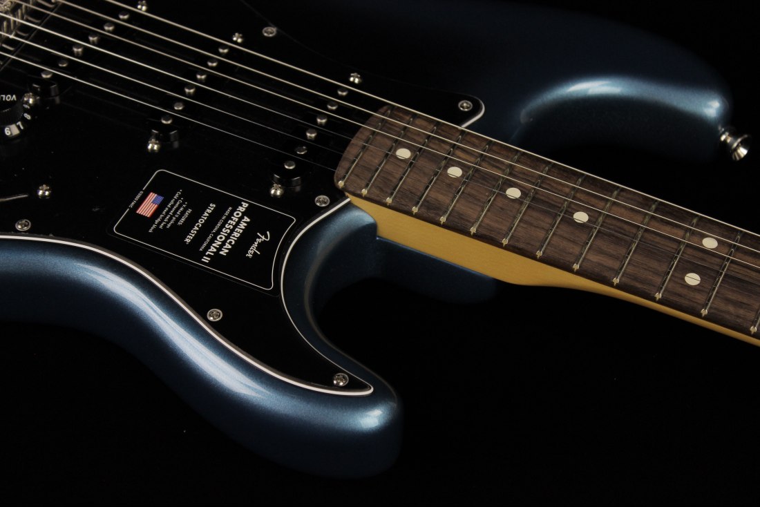 Fender American Professional II Stratocaster - RW DKN