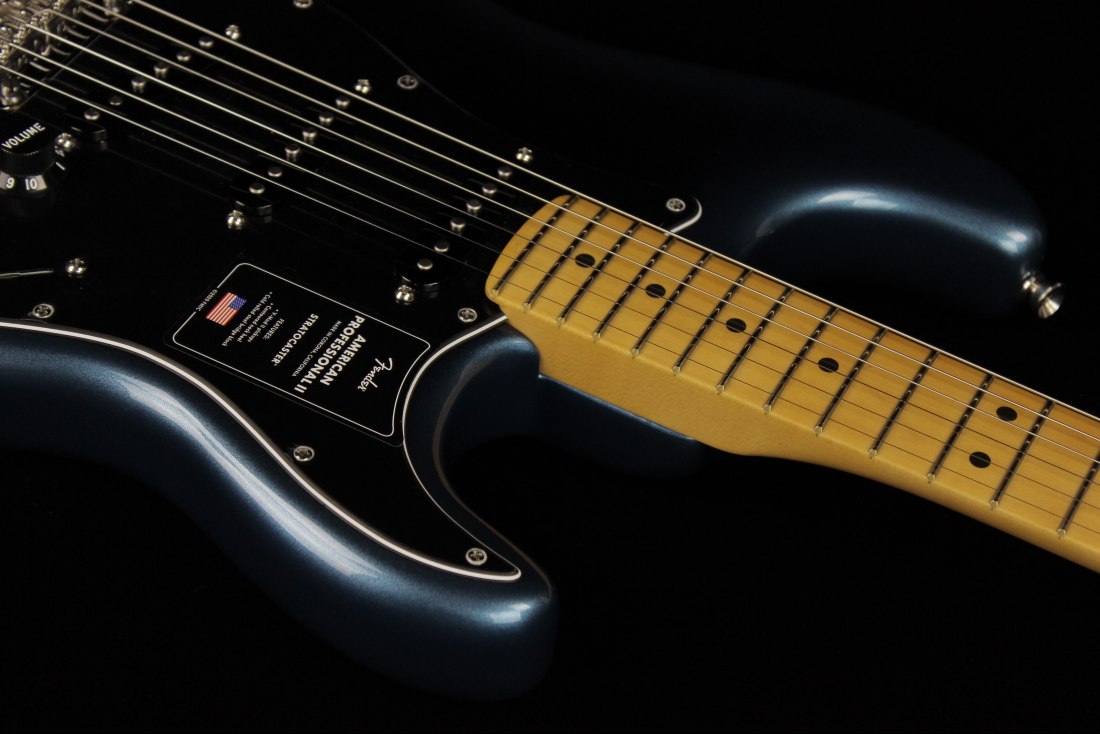 Fender American Professional II Stratocaster - MN DKN