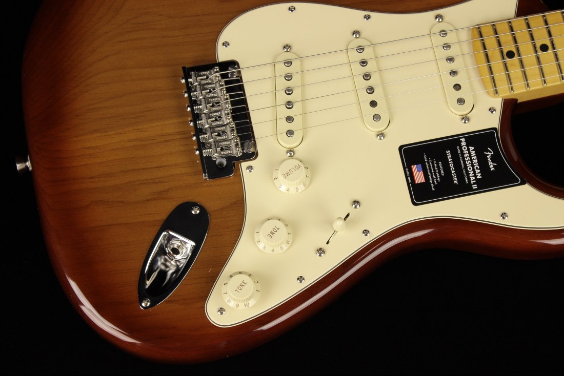 Fender American Professional II Stratocaster - MN SSB