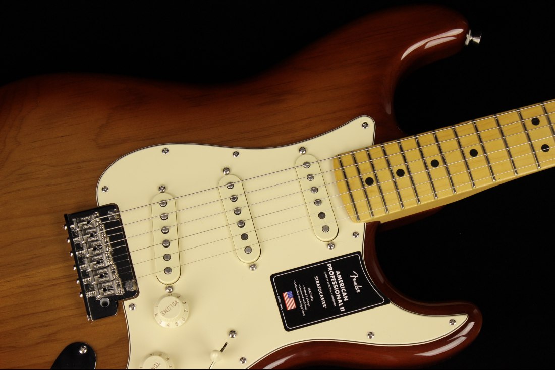 Fender American Professional II Stratocaster - MN SSB