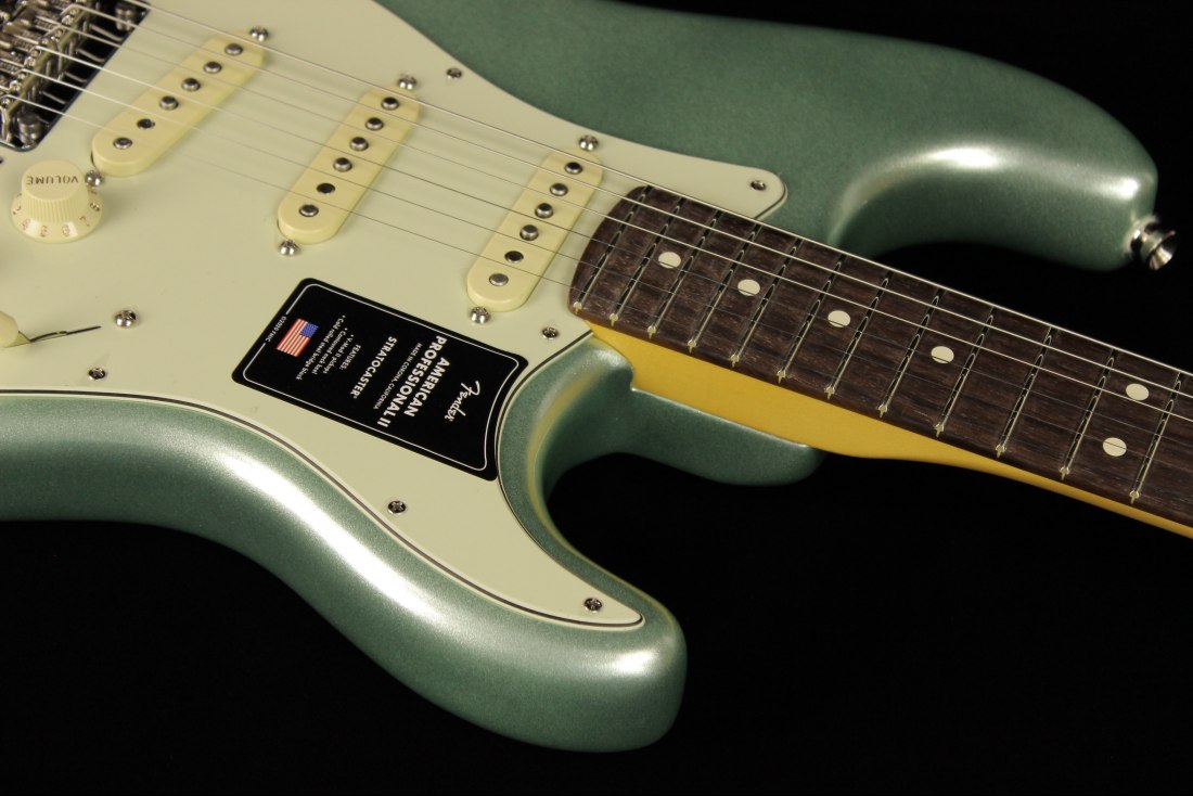 Fender American Professional II Stratocaster - RW MSG