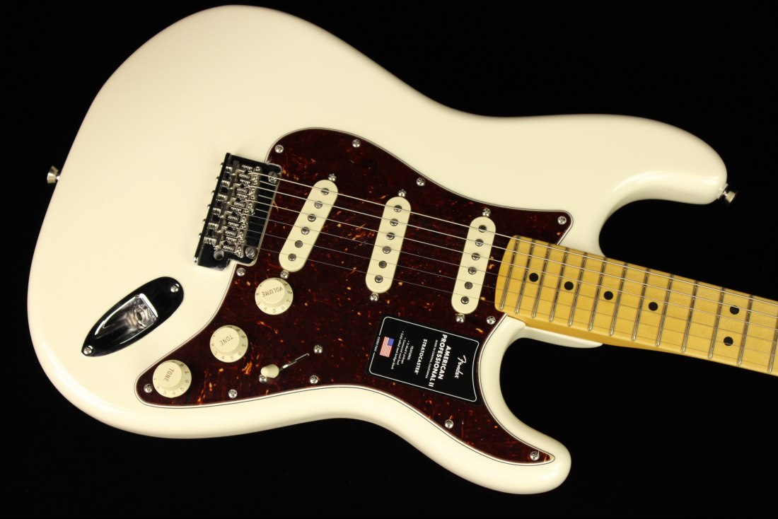 Fender American Professional II Stratocaster - MN OW