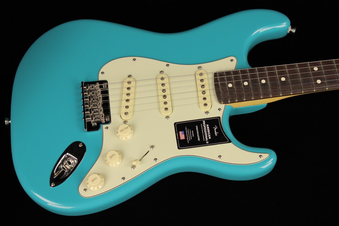 Fender American Professional II Stratocaster - RW MBL